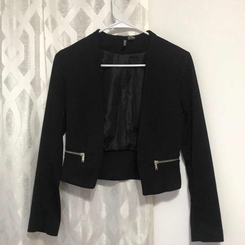 H&M Cropped Blazer